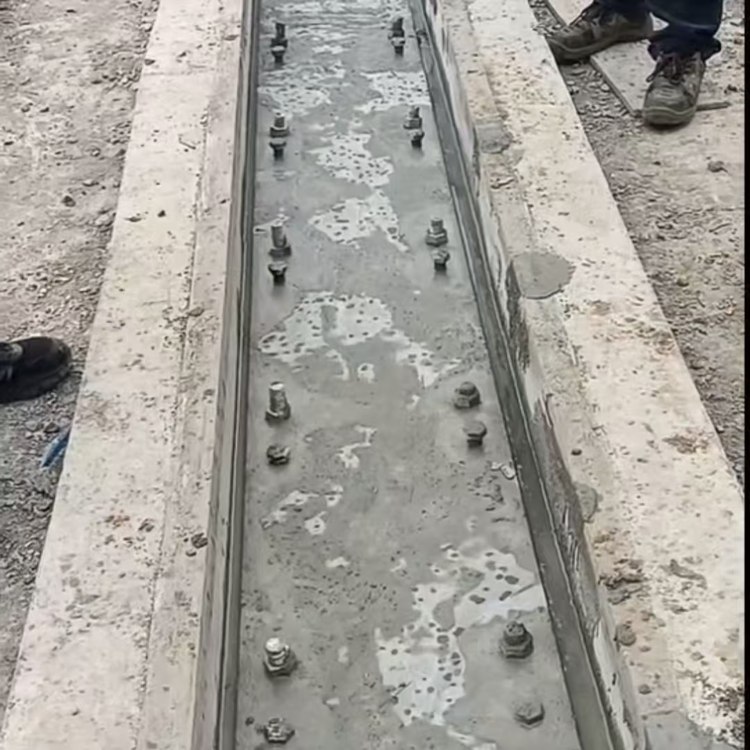 华安环氧树脂轨道胶泥是什么？用在哪里？